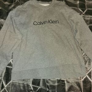 Calvin Klein Men's Gray Crewneck Sweater